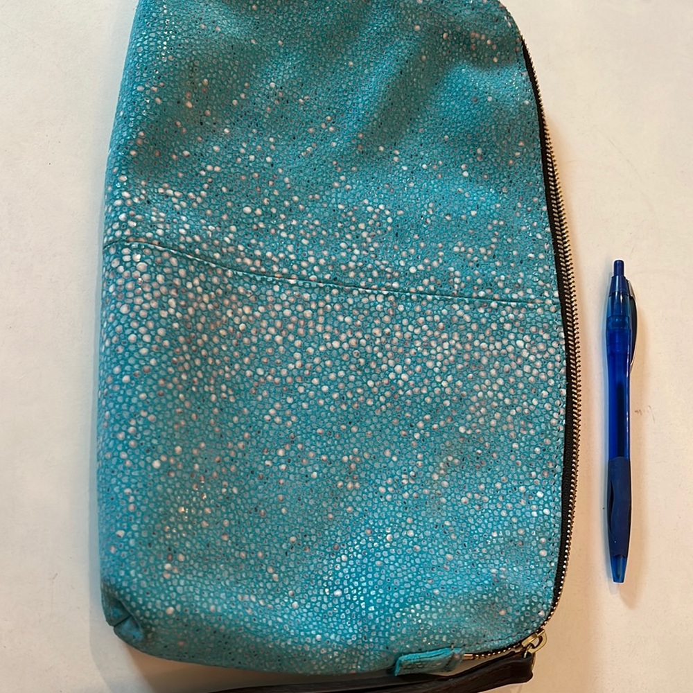 Linde Gallery wrist bag